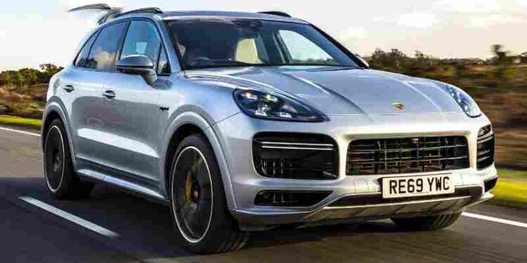 Porsche 7 chỗ là biểu tượng của phong cách sống đẳng cấp